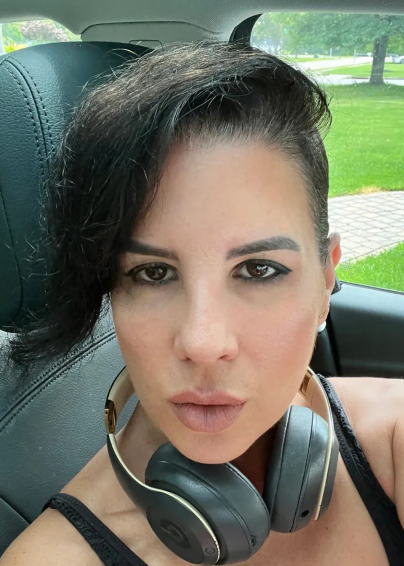 Jordanna G - customer review